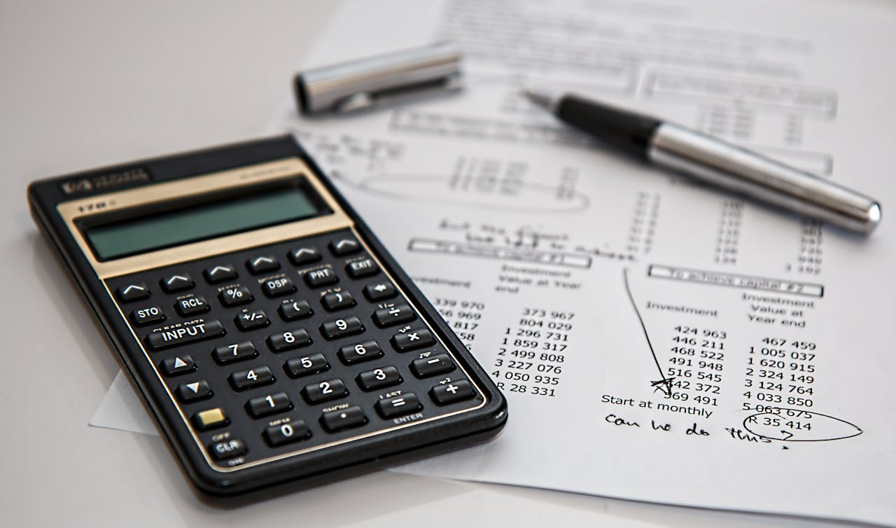 Ahorrar o invertir: qué hacer primero con tu dinero